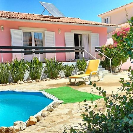 Suite In A Rustic House With Swimming Pool Sesimbra Bagian luar foto